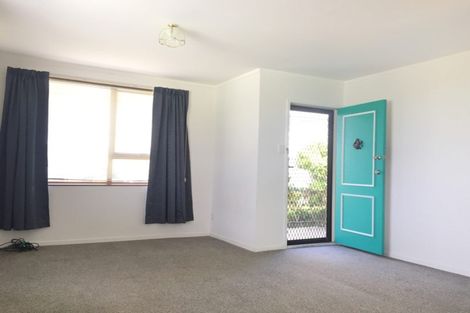 Photo of property in 52 Butterworth Drive, Glendene, Auckland, 0602