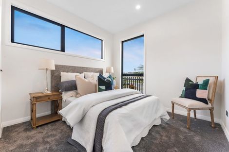 Photo of property in 36 Streamview Way, Long Bay, 0792