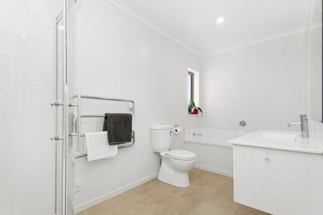 Photo of property in 60 Mauldeth Terrace, Churton Park, Wellington, 6037
