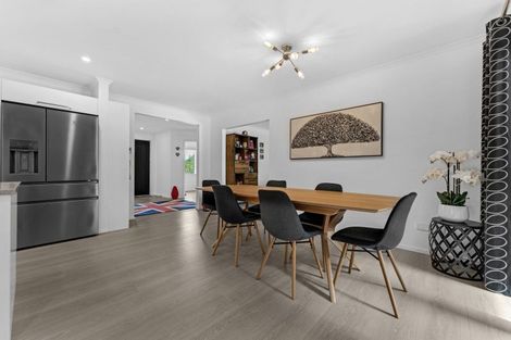 Photo of property in 2g Country Club Lane, Waiuku, 2123