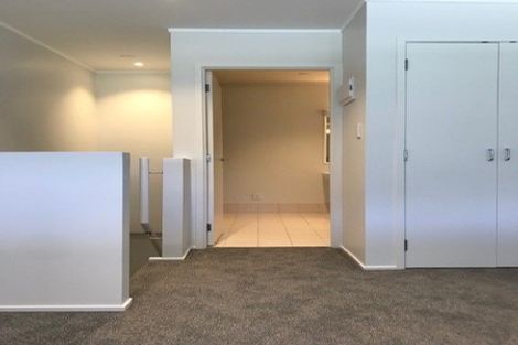 Photo of property in 9b/30 Westward Ho, Glen Eden, Auckland, 0602