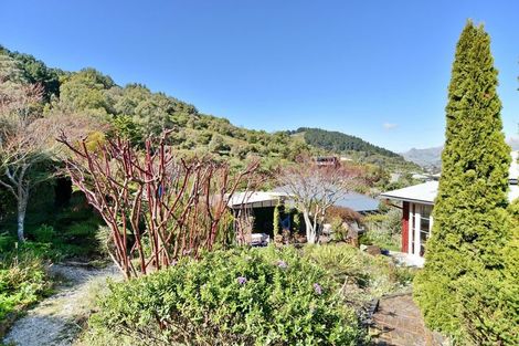Photo of property in 4 Somes Road, Lyttelton, 8082