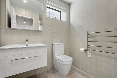 Photo of property in 101/25 Potter Avenue, Northcote, Auckland, 0627