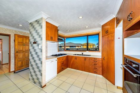 Photo of property in 32 Ben Nevis Drive, Broomfield, Christchurch, 8042