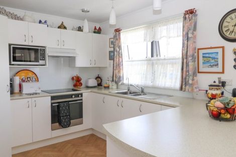 Photo of property in 214 Kirkwood Street, Thames, 3500