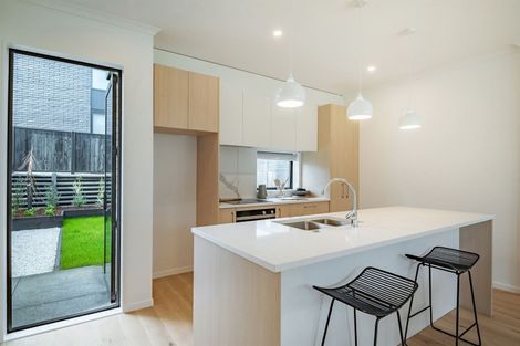 Photo of property in 3 Te One Place, Redwood, Christchurch, 8051