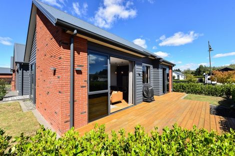 Photo of property in 2 Garland Lane, Leamington, Cambridge, 3432