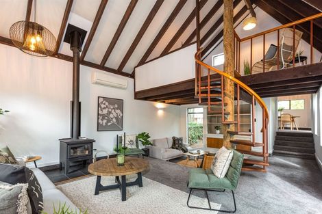 Photo of property in 198 Riverlaw Terrace, Saint Martins, Christchurch, 8022