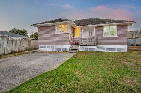 Photo of property in 2a Taupiri Crescent, Titahi Bay, Porirua, 5022