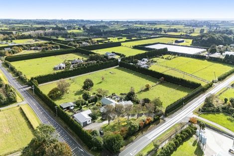 Photo of property in 484 Corbett Road, Lepperton, New Plymouth, 4373