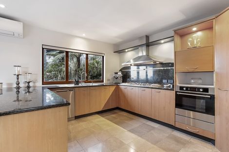 Photo of property in 64 Scenic Drive, Titirangi, Auckland, 0604