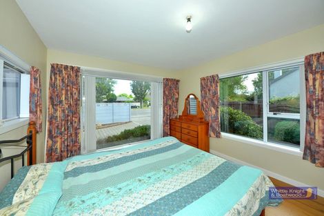 Photo of property in 104 Yaldhurst Road, Sockburn, Christchurch, 8042