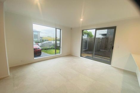 Photo of property in 41 Oyster Drive, Whenuapai, 0618