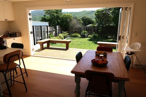 Photo of property in 84 Mills Road, Brooklyn, Wellington, 6021