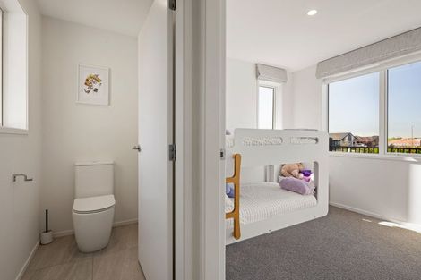 Photo of property in 13 Temepara Drive, Temple View, 3218