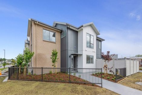 Photo of property in 94 Te Napi Drive, Takanini, 2112