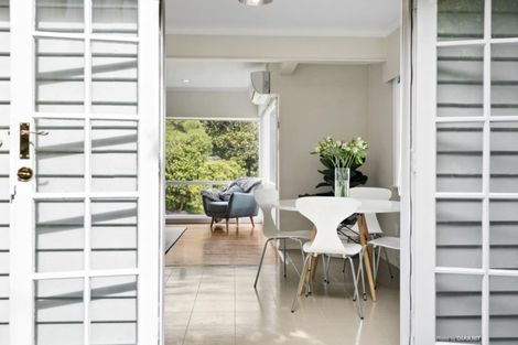 Photo of property in 44 Rangoon Street, Khandallah, Wellington, 6035