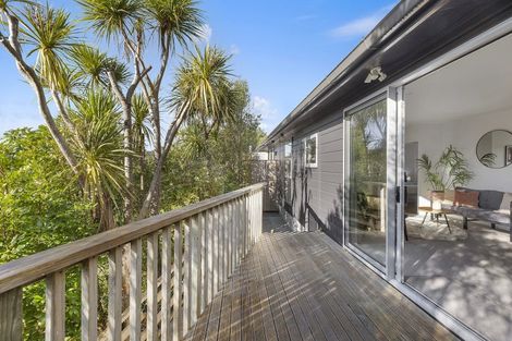 Photo of property in 127b Makara Road, Karori, Wellington, 6012