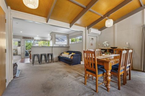 Photo of property in 6 Cousins Avenue East, Foxton Beach, Foxton, 4815