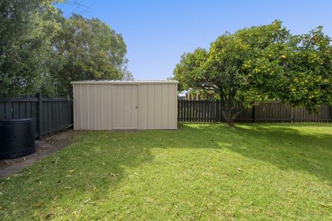 Photo of property in 35 Clivedene Street, Matua, Tauranga, 3110