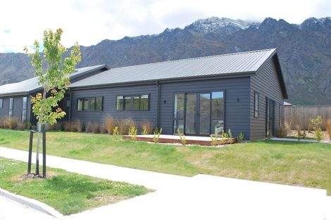 Photo of property in 41 Shepherd Road, Jacks Point, Queenstown, 9371