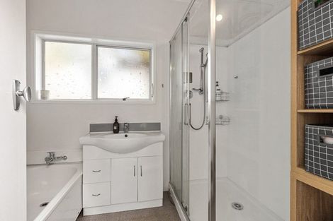 Photo of property in 5 Kotinga Avenue, Glen Eden, Auckland, 0602
