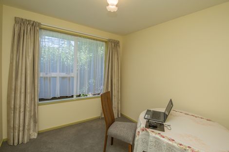 Photo of property in 2/125 Hawthornden Road, Avonhead, Christchurch, 8042