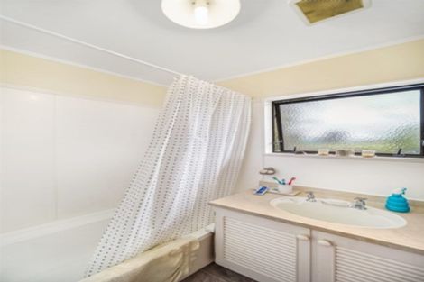 Photo of property in 13b Short Street, Papakura, 2110