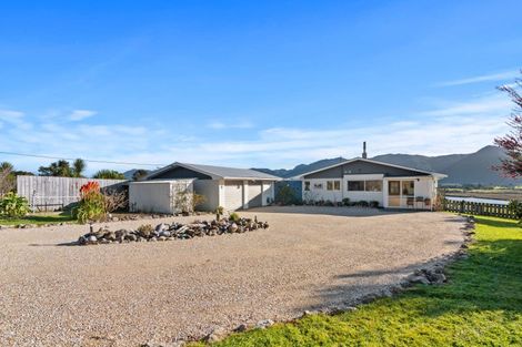 Photo of property in 26 Gibbs Road, Collingwood, 7073