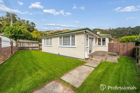 Photo of property in 1/102 Horoeka Street, Stokes Valley, Lower Hutt, 5019
