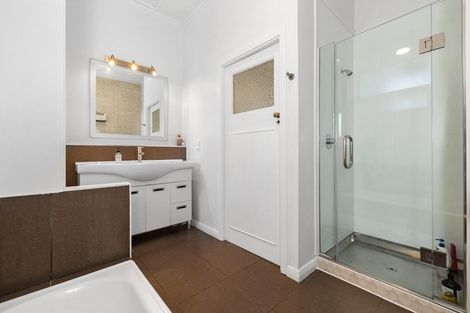 Photo of property in 55 Havelock Street, Mornington, Dunedin, 9011