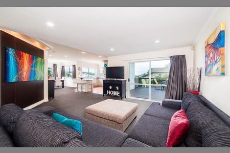 Photo of property in 56 Helvetia Drive, Browns Bay, Auckland, 0630
