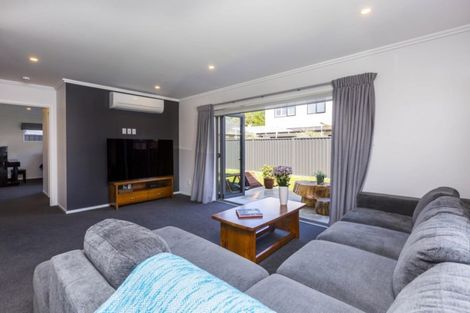 Photo of property in 9 Chalfont Road, Silverstream, Upper Hutt, 5019