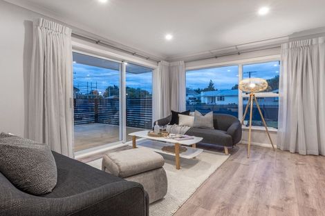 Photo of property in 9 Gordon Place, Levin, 5510