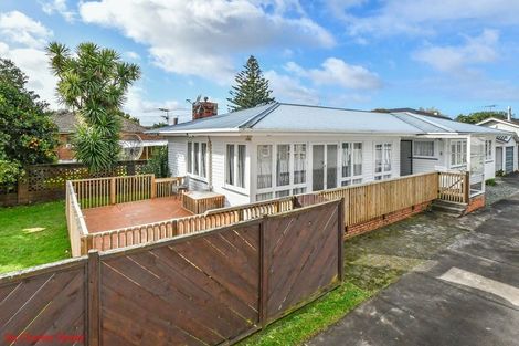 Photo of property in 8a Charles Street, Papatoetoe, Auckland, 2025