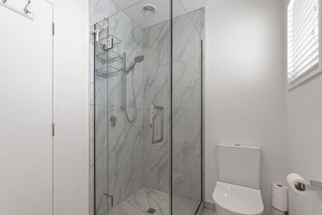 Photo of property in 1/47 Beachville Road, Redcliffs, Christchurch, 8081