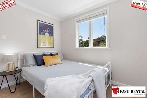 Photo of property in 612 East Coast Road, Pinehill, Auckland, 0630