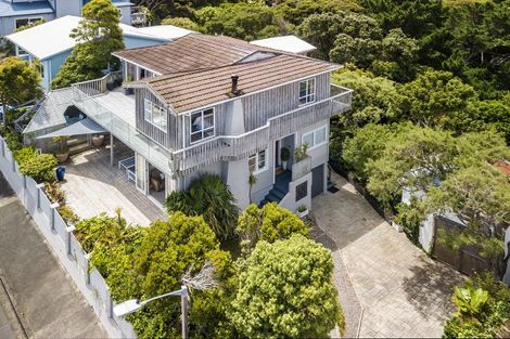Photo of property in 58 Motuhara Road, Plimmerton, Porirua, 5026