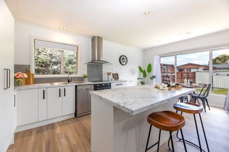 Photo of property in 149 Wairakei Road, Bryndwr, Christchurch, 8053