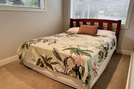 Photo of property in 23 Rangitoto View Road, Cockle Bay, Auckland, 2014