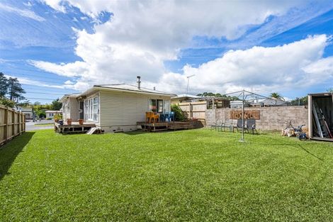 Photo of property in 145 Portage Road, New Lynn, Auckland, 0600