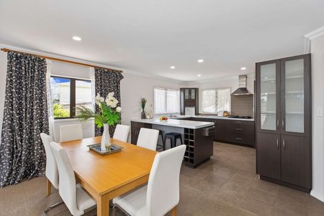 Photo of property in 72a Prospect Terrace, Pukekohe, 2120