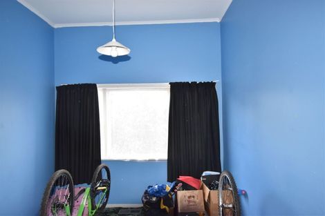 Photo of property in 61 Studholme Street, Morrinsville, 3300