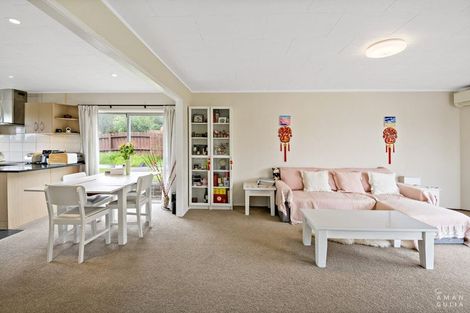 Photo of property in 1b Glenbury Place, Massey, Auckland, 0614