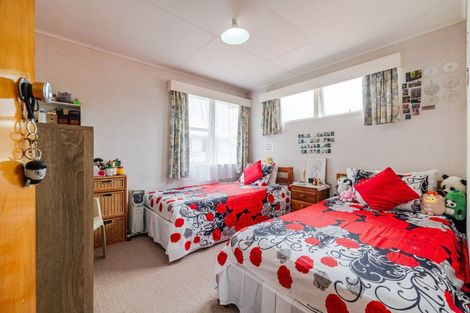 Photo of property in 75a Heretaunga Street, Palmerston North, 4414