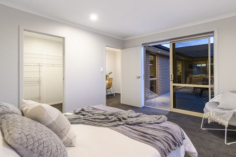 Photo of property in 18 Harding Drive, Papamoa Beach, Papamoa, 3118