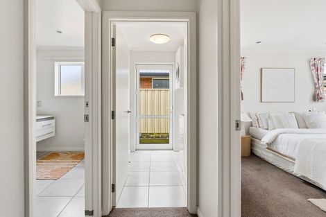 Photo of property in 8b Reid Avenue, Mosgiel, 9024