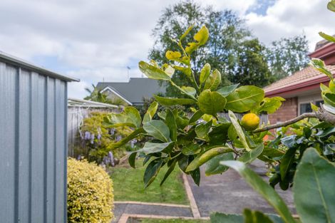 Photo of property in 108n Colwill Road, Massey, Auckland, 0614