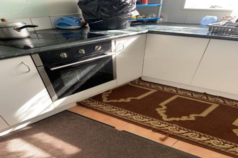 Photo of property in 4 Volta Place, Clendon Park, Auckland, 2103