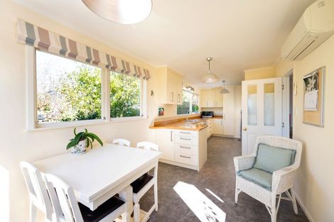 Photo of property in 70 Mchardy Street, Havelock North, 4130